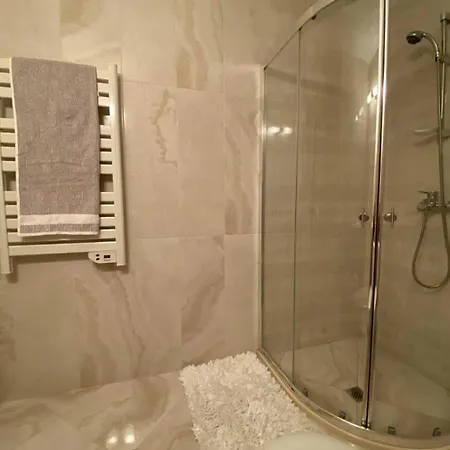 в затворен комплекс артур гр влас Свети-Влас