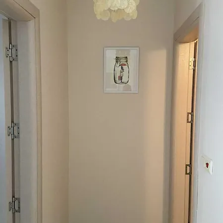 в затворен комплекс артур гр влас *